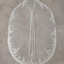 Lace Wedding VEIL 85 : Cymbeline Paris