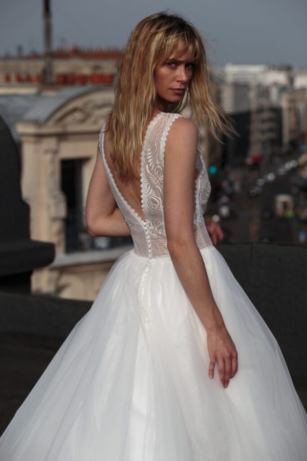 Robe de Mariée NAIS Cymbeline Collection 2022: Boutique Paris