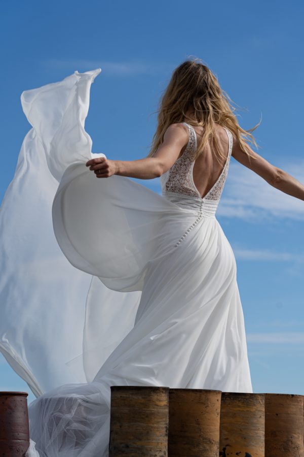 Robe de Mariée NUIT Cymbeline Collection 2022: Boutique Paris