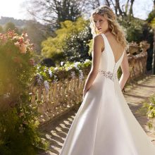 Robe de Mariée MEYRICK La Sposa Collection 2022| Boutique Paris