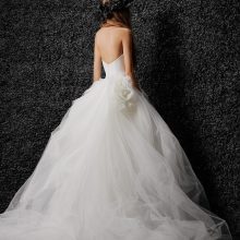 Robe de Mariée ALIZEE Vera Wang Collection 2022: Boutique Paris