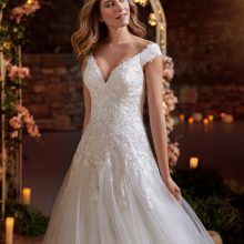 DRAGOSTE wedding dress White One Collection 2022 | Boutique Paris
