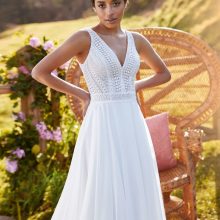 YEU wedding dress White One Collection 2022 | Boutique Paris