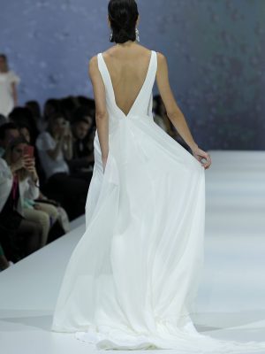 Robe de Mariée ROMANCE Cymbeline Collection 2023: Boutique Paris