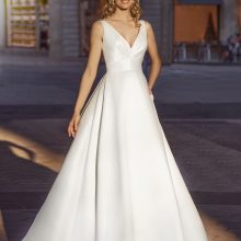 Robe de Mariée ECLAT White One Collection 2023 Robe de Mariée ECLAT White One Collection 2023