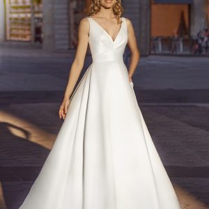 Robe de Mariée ECLAT White One Collection 2023