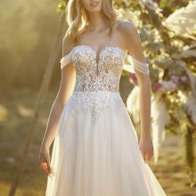 MODEST wedding dress White One Collection 2023 | Boutique Paris