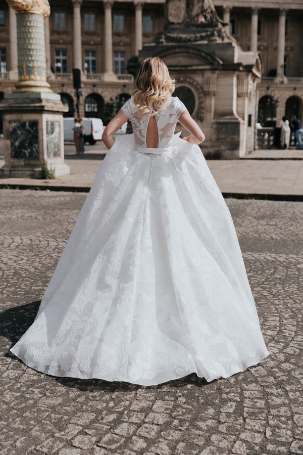 Robe de Mariée RAFFINEE Cymbeline Collection 2023: Boutique Paris