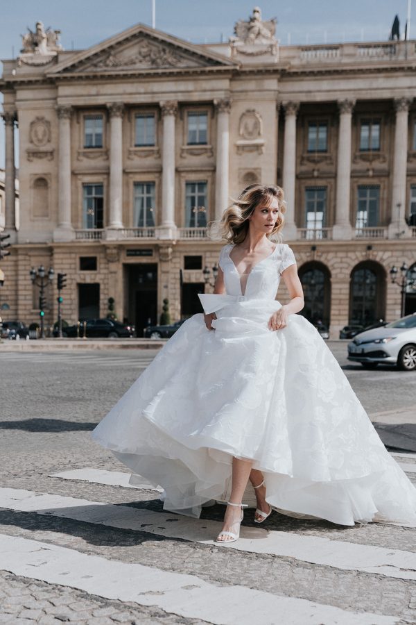 Robe de Mariée RAFFINEE Cymbeline Collection 2023: Boutique Paris