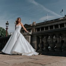 Robe de Mariée ROANNE Cymbeline Collection 2023: Boutique Paris Robe de Mariée ROANNE Cymbeline Collection 2023: Boutique Paris