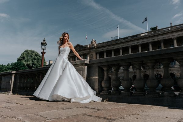 Robe de Mariée ROANNE Cymbeline Collection 2023: Boutique Paris Robe de Mariée ROANNE Cymbeline Collection 2023: Boutique Paris
