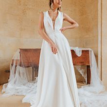 ROCHE Cymbeline wedding dress collection2023: Paris Boutique