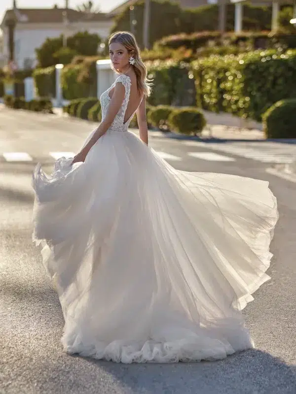 Robe de Mariée DIANAE ST Patrick Collection 2023 Robe de Mariée DIANAE ST Patrick Collection 2023