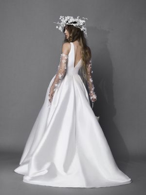 CHERRIL Vera Wang wedding dress collection 2024: Paris Boutique