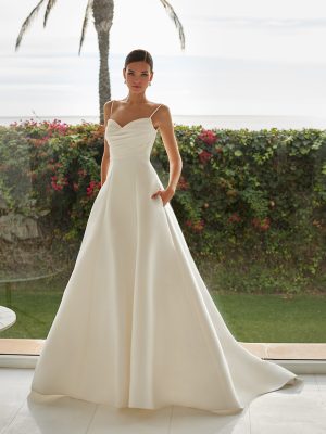 Robe de Mariée LYLA San Patrick Collection 2024| Boutique Paris
