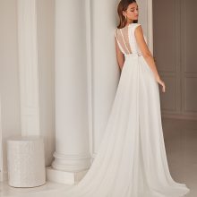 MOOR wedding dress San Patrick Collection 2024| Boutique Paris MOOR wedding dress San Patrick Collection 2024| Boutique Paris