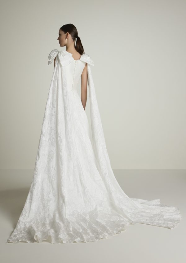 CARRA wedding dress San Patrick Collection 2025| Boutique Paris