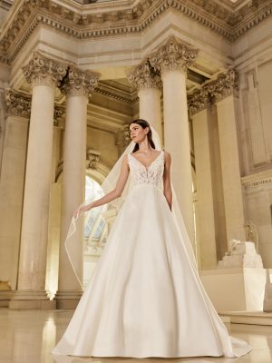 Robe de Mariée ELEGANZA San Patrick Collection 2025| Paris