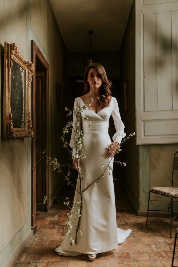 OSIRIS Wedding dress pour un Oui by Cymbeline- Paris Boutique OSIRIS Wedding dress pour un Oui by Cymbeline- Paris Boutique