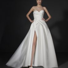 JADEAU Vera Wang wedding dress collection 2025: Paris Boutique