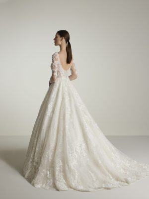 FANASIA wedding dress San Patrick Collection 2025| Boutique Paris