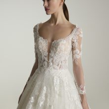 FANASIA wedding dress San Patrick Collection 2025| Boutique Paris FANASIA wedding dress San Patrick Collection 2025| Boutique Paris