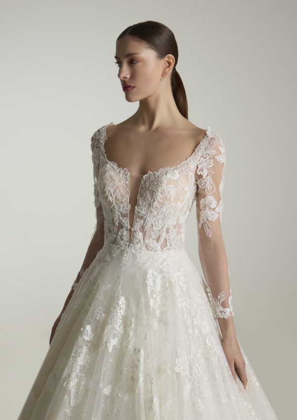 FANASIA wedding dress San Patrick Collection 2025| Boutique Paris FANASIA wedding dress San Patrick Collection 2025| Boutique Paris