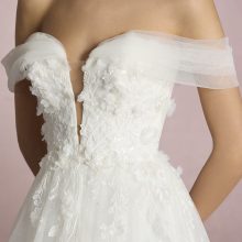 ISA wedding dress White One Collection 2025 | Boutique Paris ISA wedding dress White One Collection 2025 | Boutique Paris