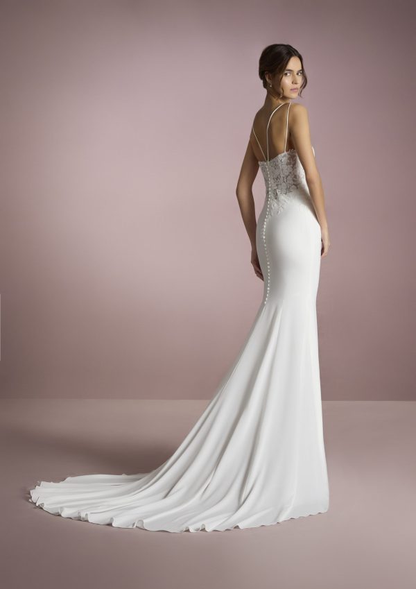 JUJI wedding dress White One Collection 2025 | Boutique Paris