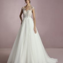 Robe de Mariée PAO White One Collection 2025| Boutique Paris Robe de Mariée PAO White One Collection 2025| Boutique Paris