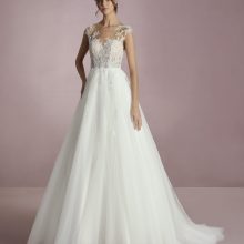 PAO wedding dress White One Collection 2025 | Boutique Paris