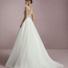PAO wedding dress White One Collection 2025 | Boutique Paris