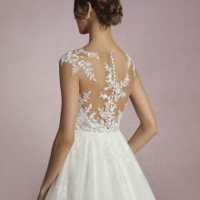 PAO wedding dress White One Collection 2025 | Boutique Paris