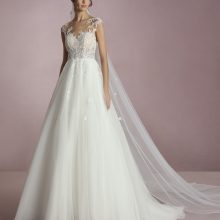 Robe de Mariée PAO White One Collection 2025| Boutique Paris Robe de Mariée PAO White One Collection 2025| Boutique Paris