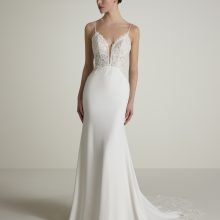 RENNE wedding dress San Patrick Collection 2025| Boutique Paris RENNE wedding dress San Patrick Collection 2025| Boutique Paris