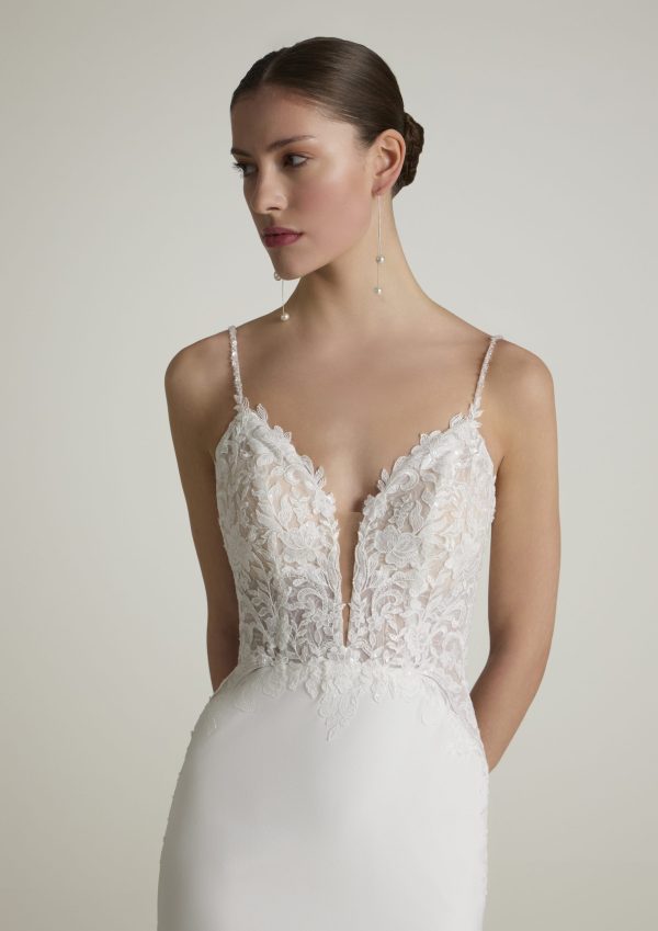 RENNE wedding dress San Patrick Collection 2025| Boutique Paris