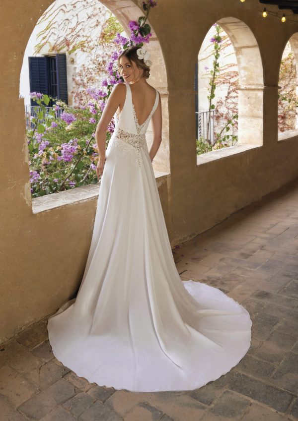 SAX wedding dress White One Collection 2025 | Boutique Paris