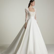 SERENADA wedding dress San Patrick Collection 2025| Boutique Paris SERENADA wedding dress San Patrick Collection 2025| Boutique Paris