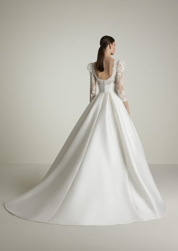 SERENADA wedding dress San Patrick Collection 2025| Boutique Paris