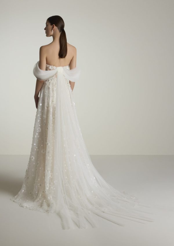 Robe de Mariée THEME San Patrick Collection 2025| Paris