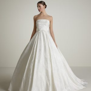 AIDAY wedding dress San Patrick Collection 2026 | Boutique Paris