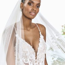 Robe de Mariée AINDA White One Collection | Boutique Paris Robe de Mariée AINDA White One Collection | Boutique Paris