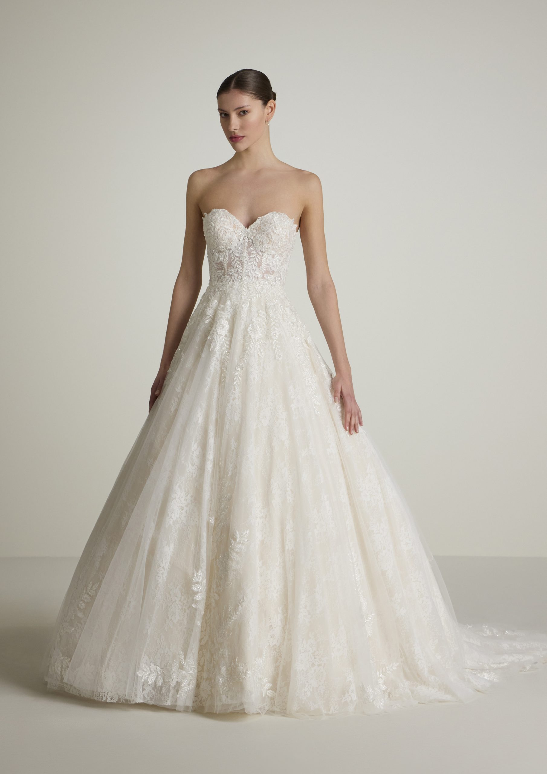 Robe de Mariée ASUNCION San Patrick Collection 2026 | Paris Robe de Mariée ASUNCION San Patrick Collection 2026 | Paris