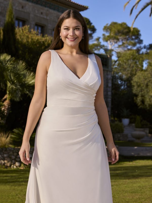 CALAMINTHA wedding dress White One Collection 2026 | Boutique Paris