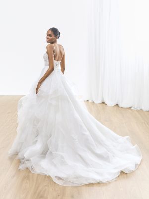 Robe de Mariée FEIRA White One Collection | Boutique Paris
