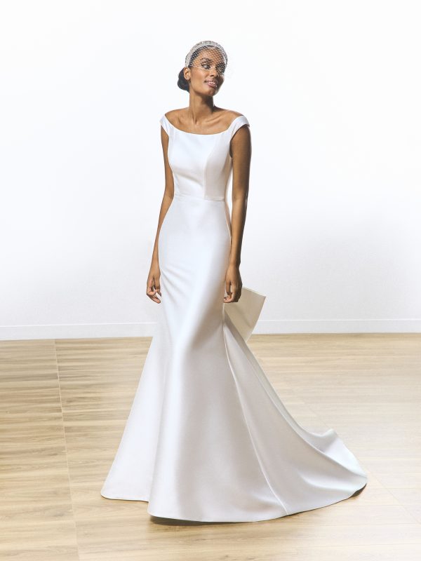 Robe de Mariée LINHARES White One Collection | Boutique Paris