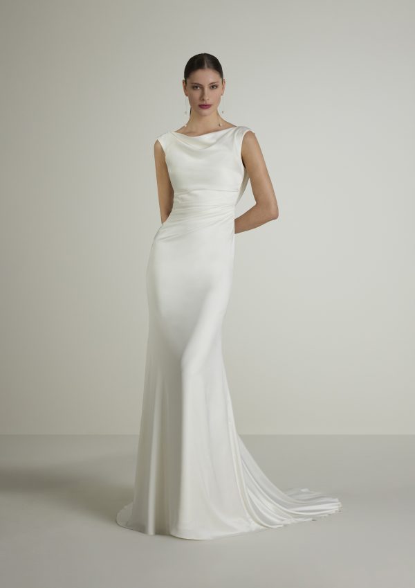 Robe de Mariée MEDIVA San Patrick Collection 2026 | Paris