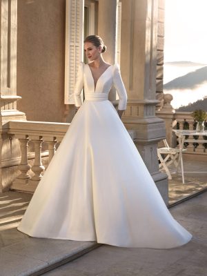 MYREYA wedding dress San Patrick Collection 2026 | Boutique Paris