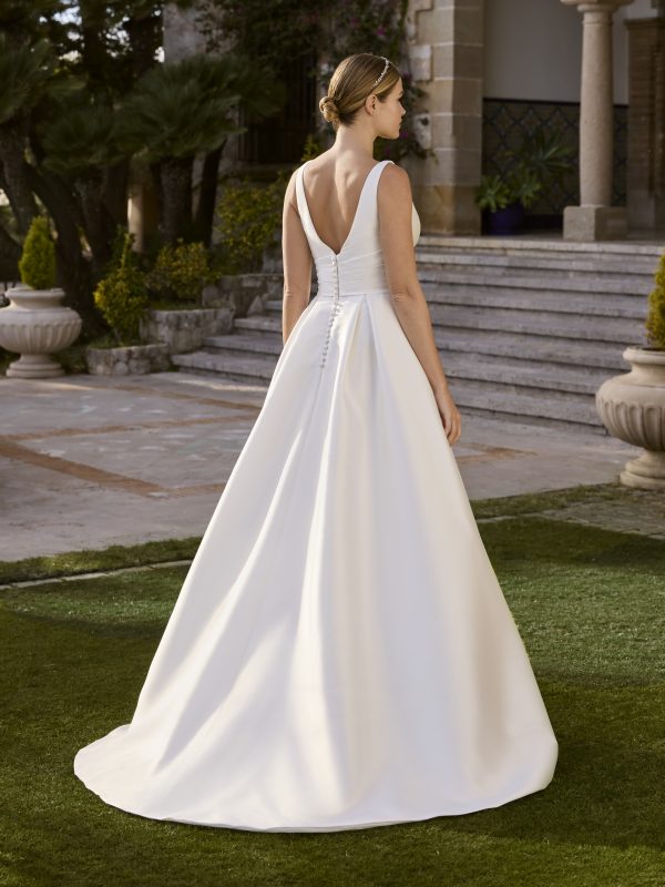 Robe de Mariée PASSIFLORA Ladybird | Cymbeline Paris 15