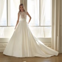 ROSETA wedding dress San Patrick Collection 2026 | Boutique Paris